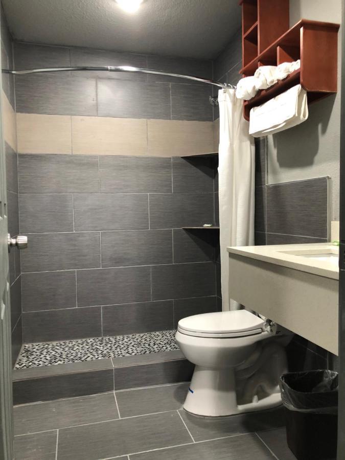 Budget Inn Valparaiso/Niceville @ Eglin Afb & Destin-Fwb Airport エクステリア 写真